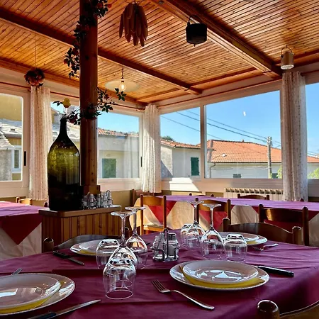 Agriturismo Villa Rosa Ne